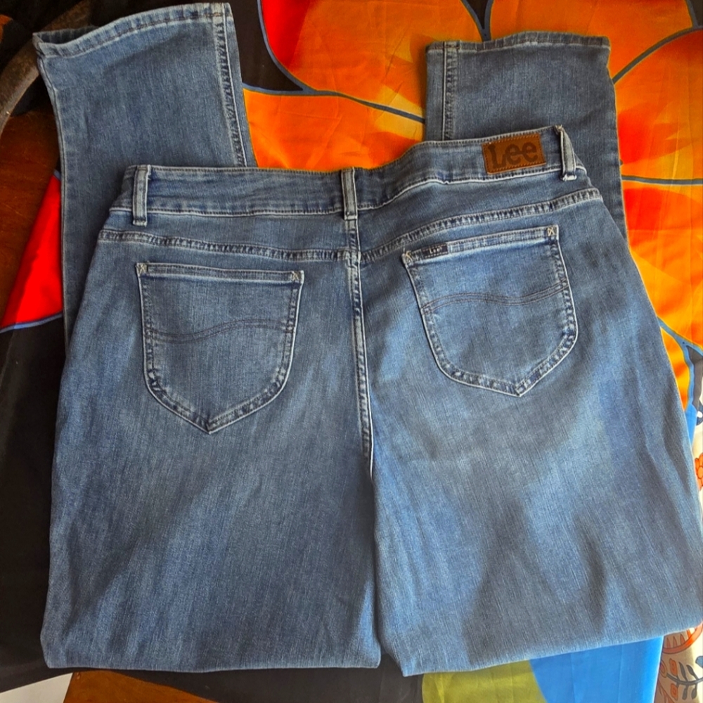 Lee Straight Leg Jeans